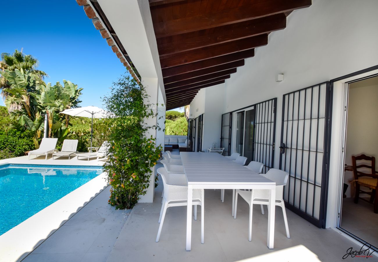 Villa in Marbella - 8738 - GREAT VILLA NEAR BEACH & MARBELLA