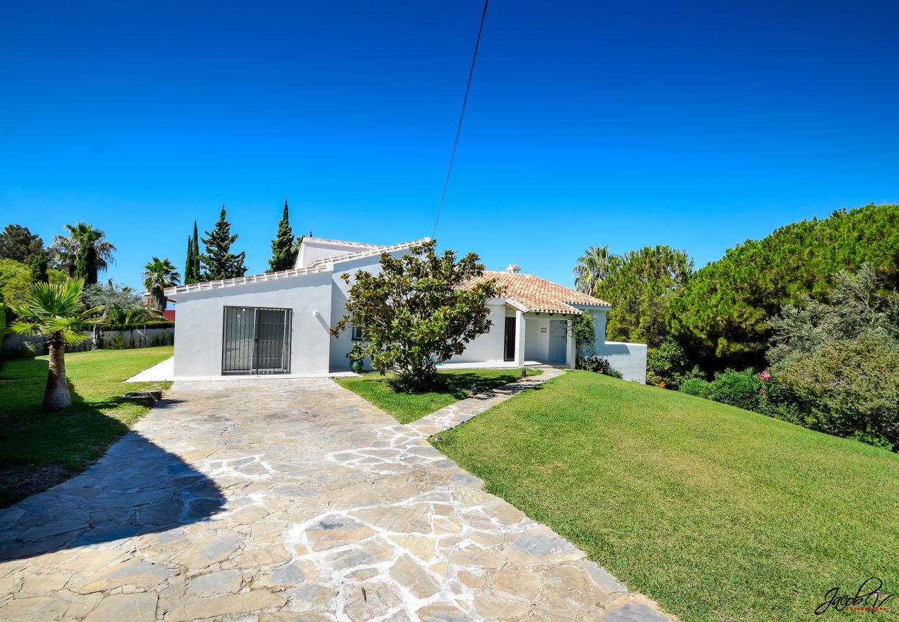 Villa in Marbella - 8738 - GREAT VILLA NEAR BEACH & MARBELLA