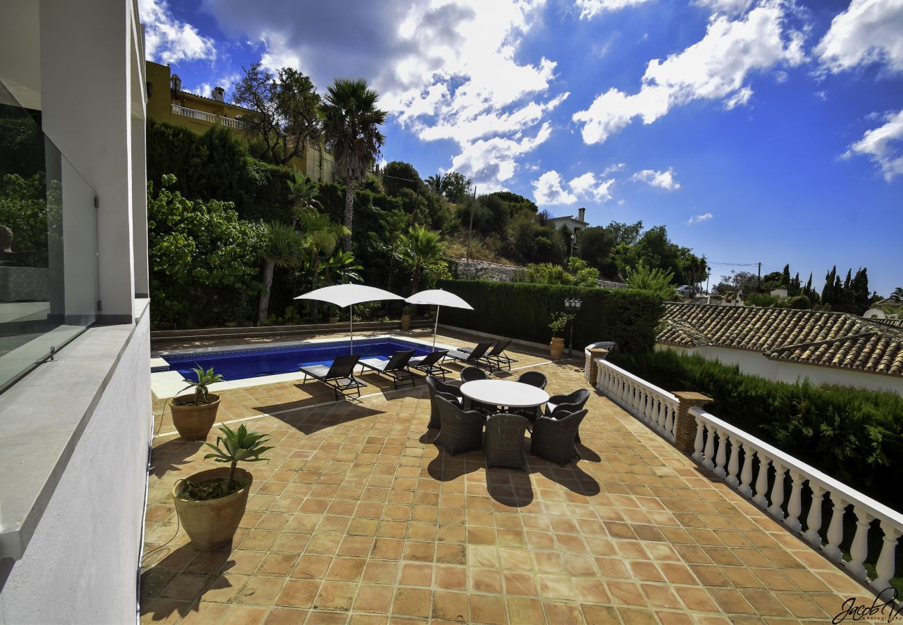 Villa in Marbella - Super Villa - Nahe Strand Beheizter Pool