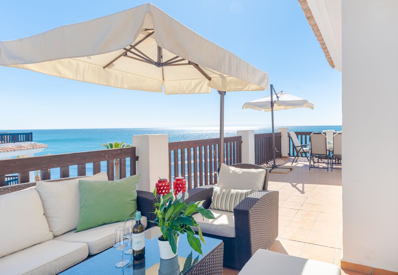 Ferienwohnung in Marbella - 21052 - HEAVENLY VIEWS FROM FRONTLINE PENTHOUSE