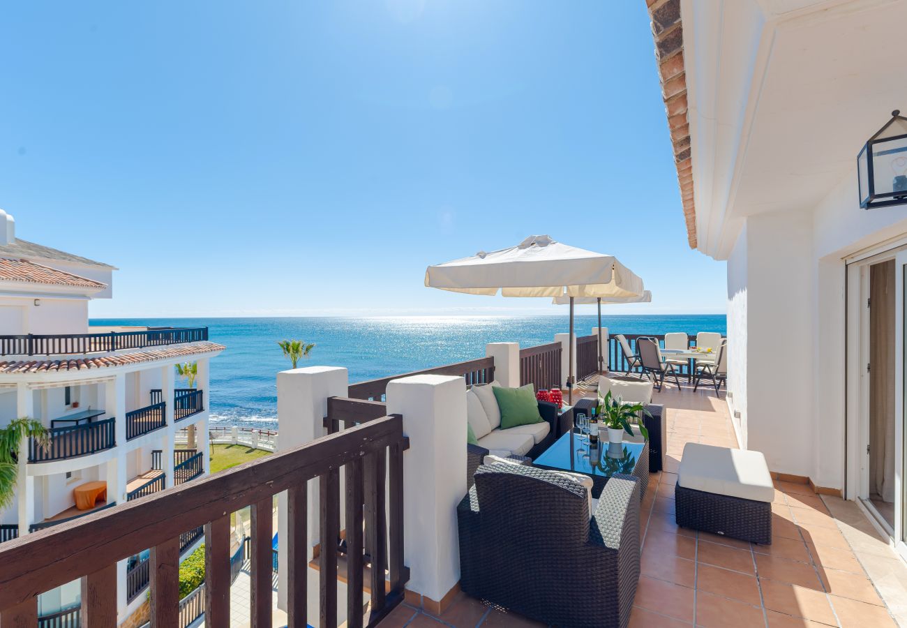 Ferienwohnung in Marbella - 21052 - HEAVENLY VIEWS FROM FRONTLINE PENTHOUSE