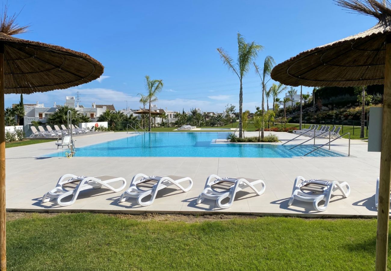 Ferienwohnung in Casares - AL-401 2 BEDROOM Apartment in Estepona - Alcazaba Lagoon