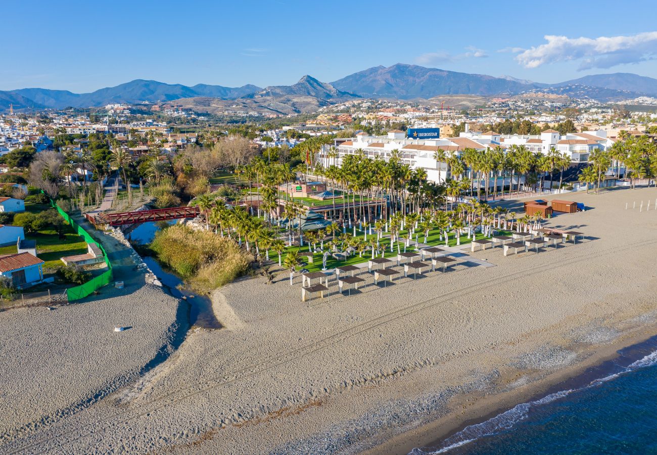 Ferienwohnung in Estepona - 11226 - Modernes Maisonette-Penthouse am Strand.