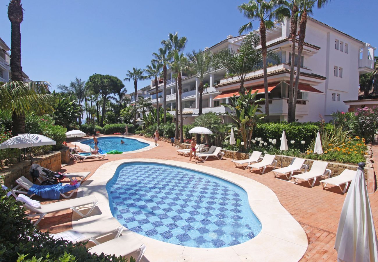 Ferienwohnung in Marbella - Exklusives Strandapartment an der Goldenen Meile von Marbella