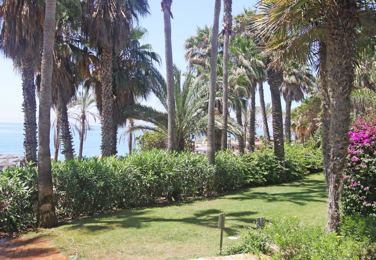 Ferienwohnung in Marbella - Exklusives Strandapartment an der Goldenen Meile von Marbella