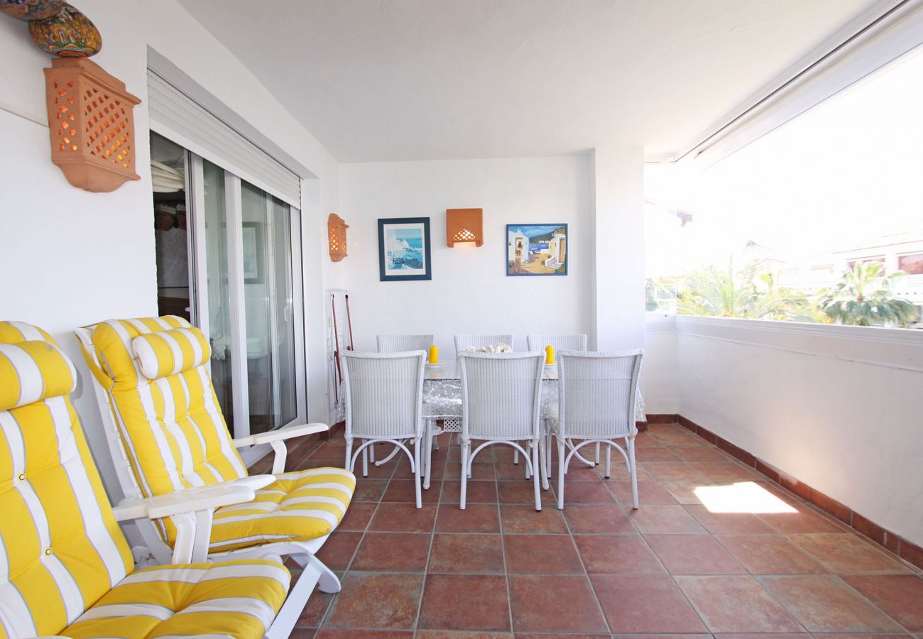 Ferienwohnung in Marbella - Exklusives Strandapartment an der Goldenen Meile von Marbella