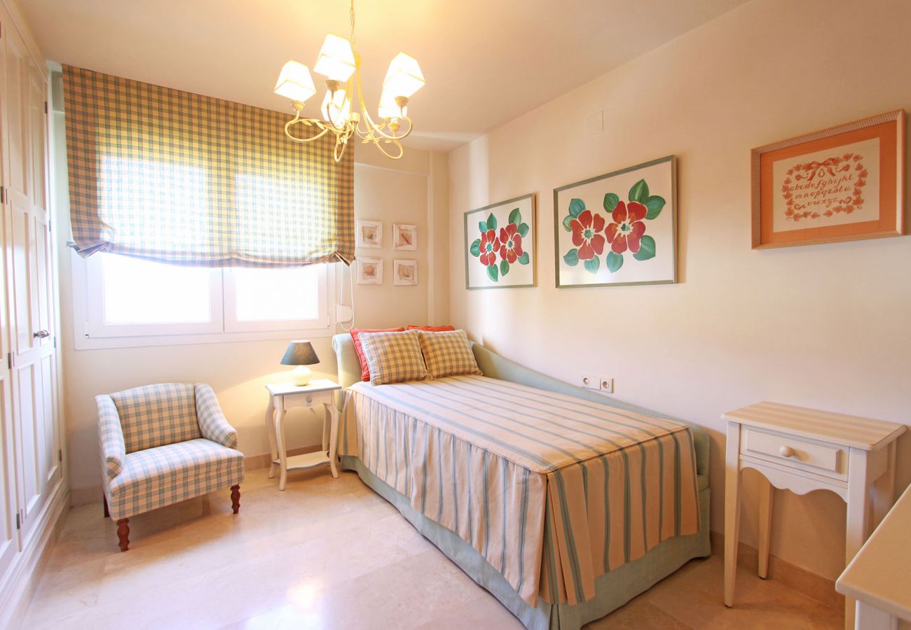 Ferienwohnung in Marbella - Exklusives Strandapartment an der Goldenen Meile von Marbella