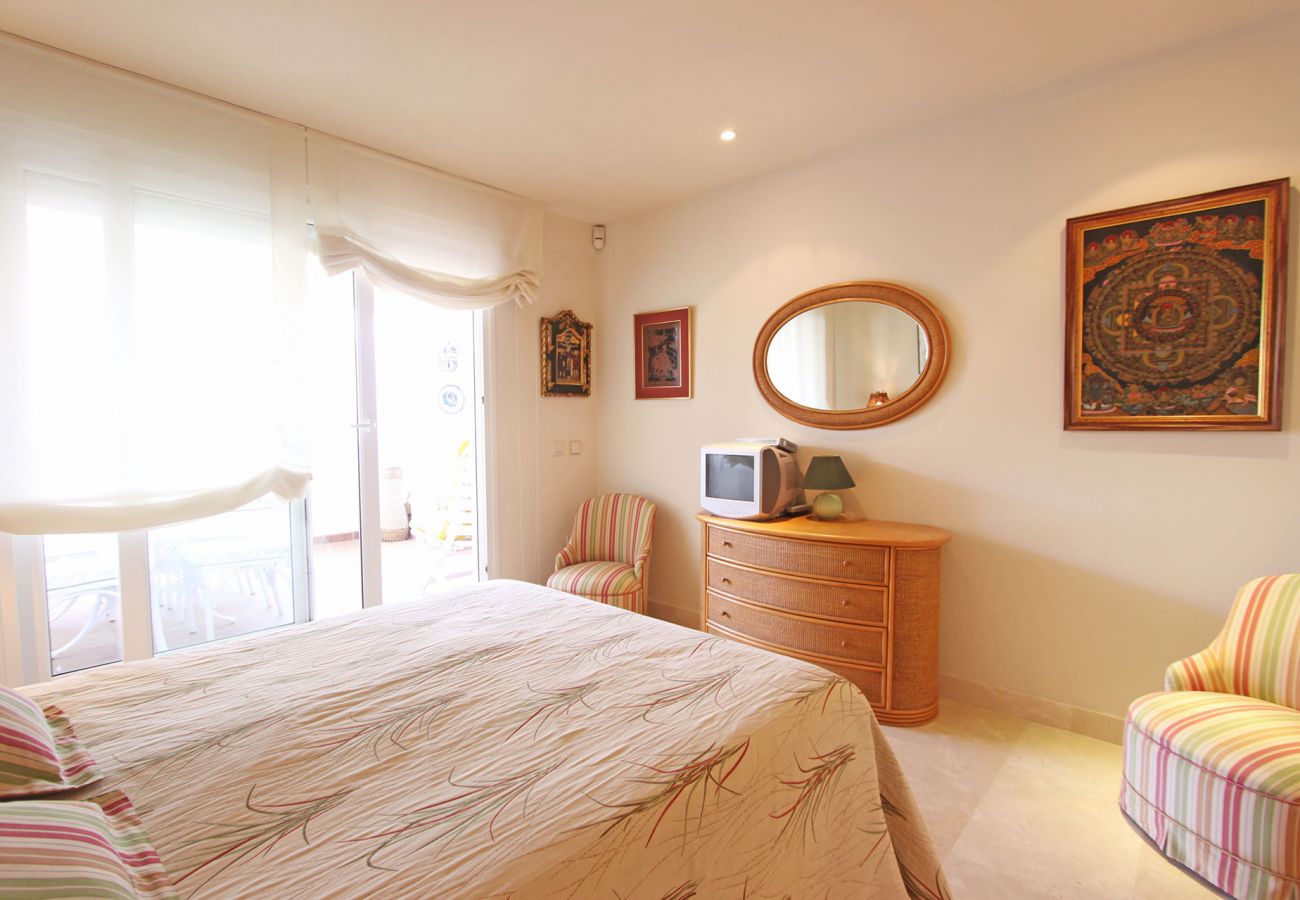 Ferienwohnung in Marbella - Exklusives Strandapartment an der Goldenen Meile von Marbella