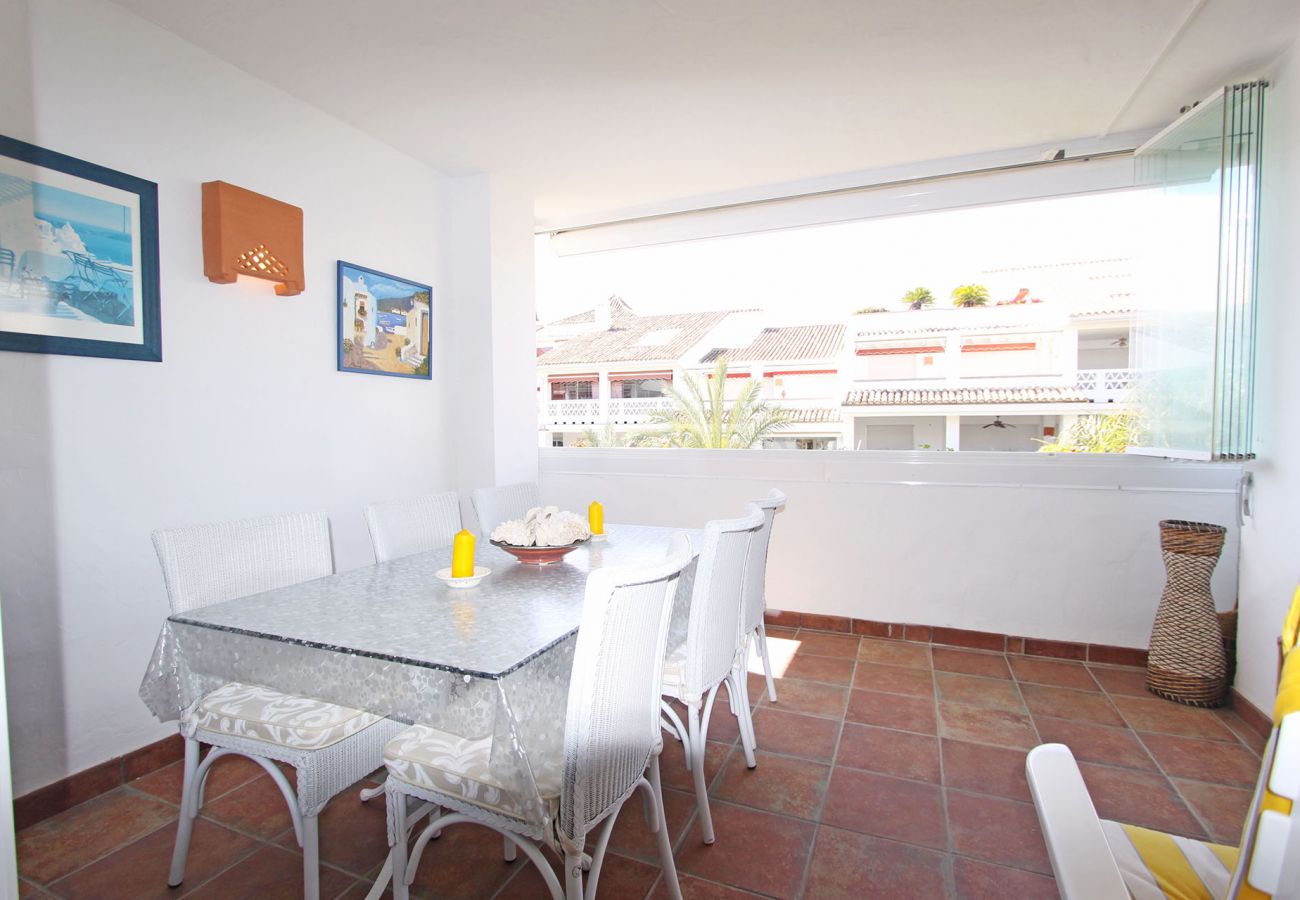 Ferienwohnung in Marbella - 1105 Exklusives Strandapartment an der Goldenen Meile von Marbella