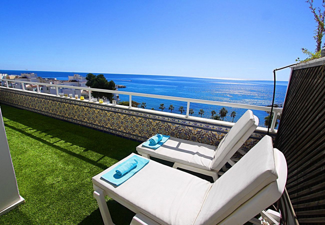 Ferienwohnung in Marbella - Atemberaubendes Duplex-Penthouse mit Panoramablick auf das Meer