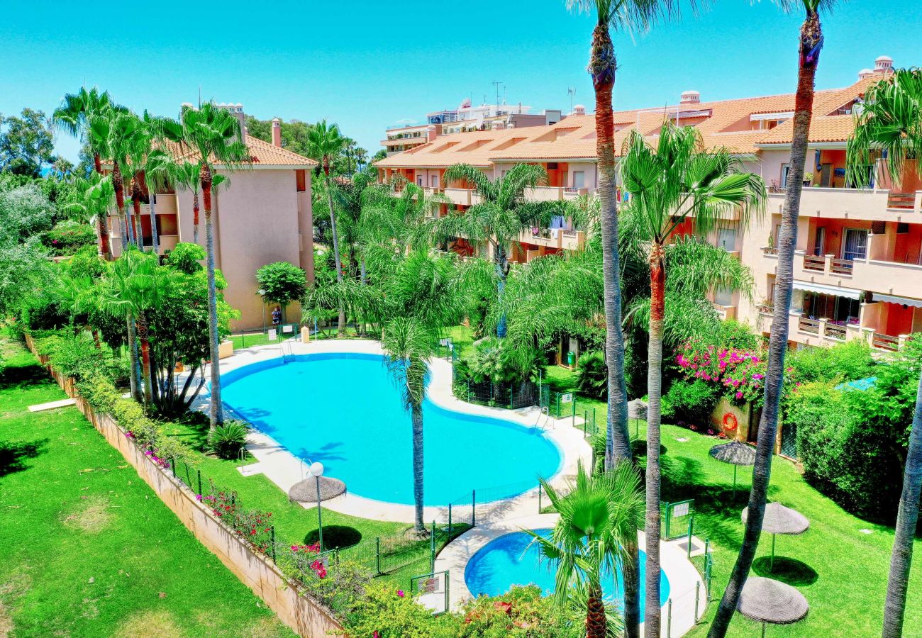 Ferienwohnung in Marbella - Marbella Holidays: Exklusives Penthouse in Carib Playa