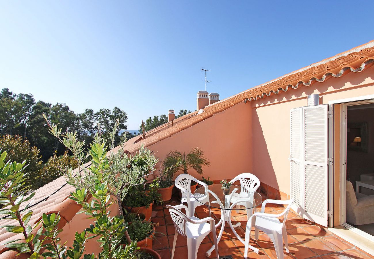 Ferienwohnung in Marbella - Marbella Holidays: Exklusives Penthouse in Carib Playa