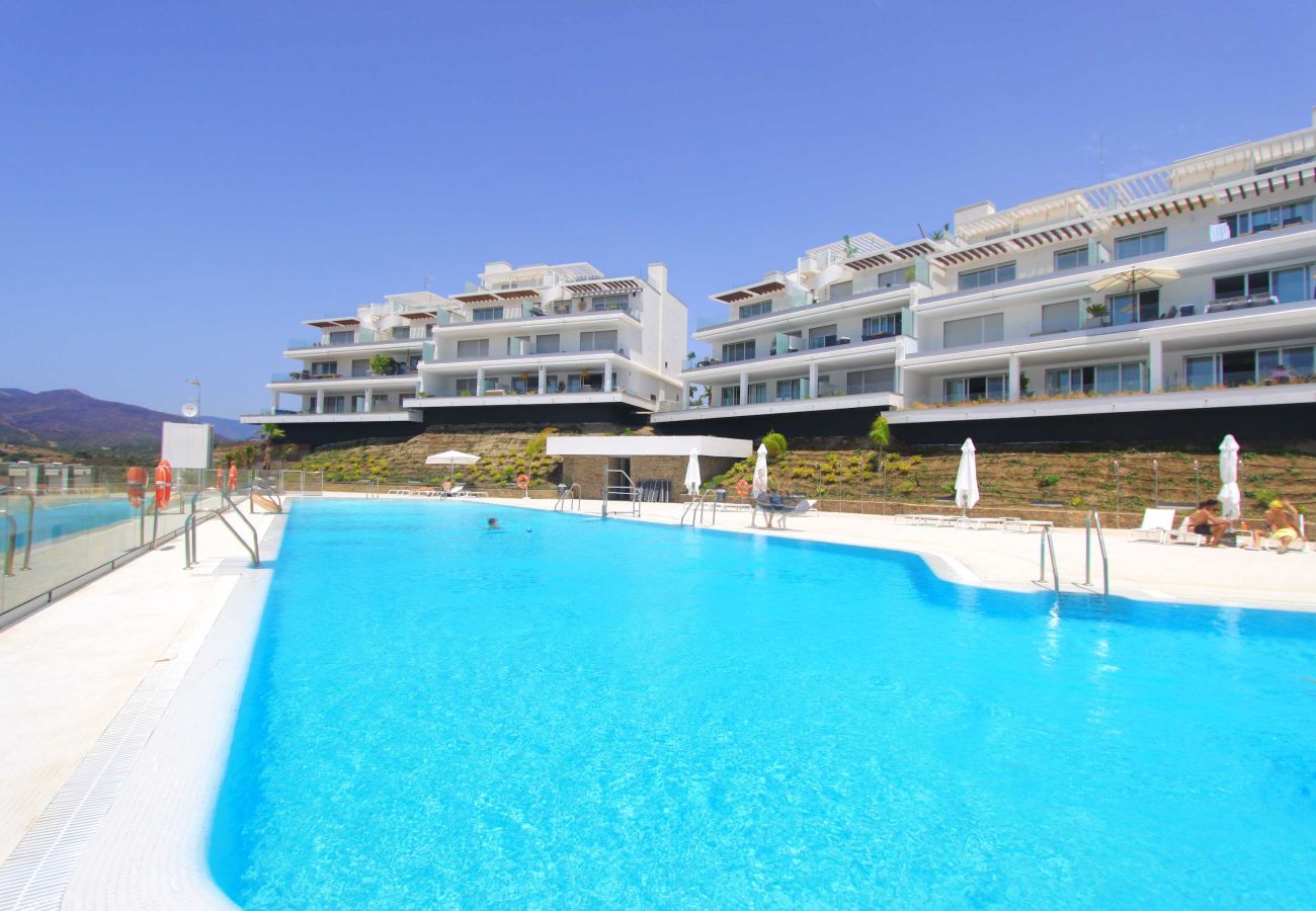 Ferienwohnung in Estepona - Modernes Apartment mit Panoramablick auf das Meer