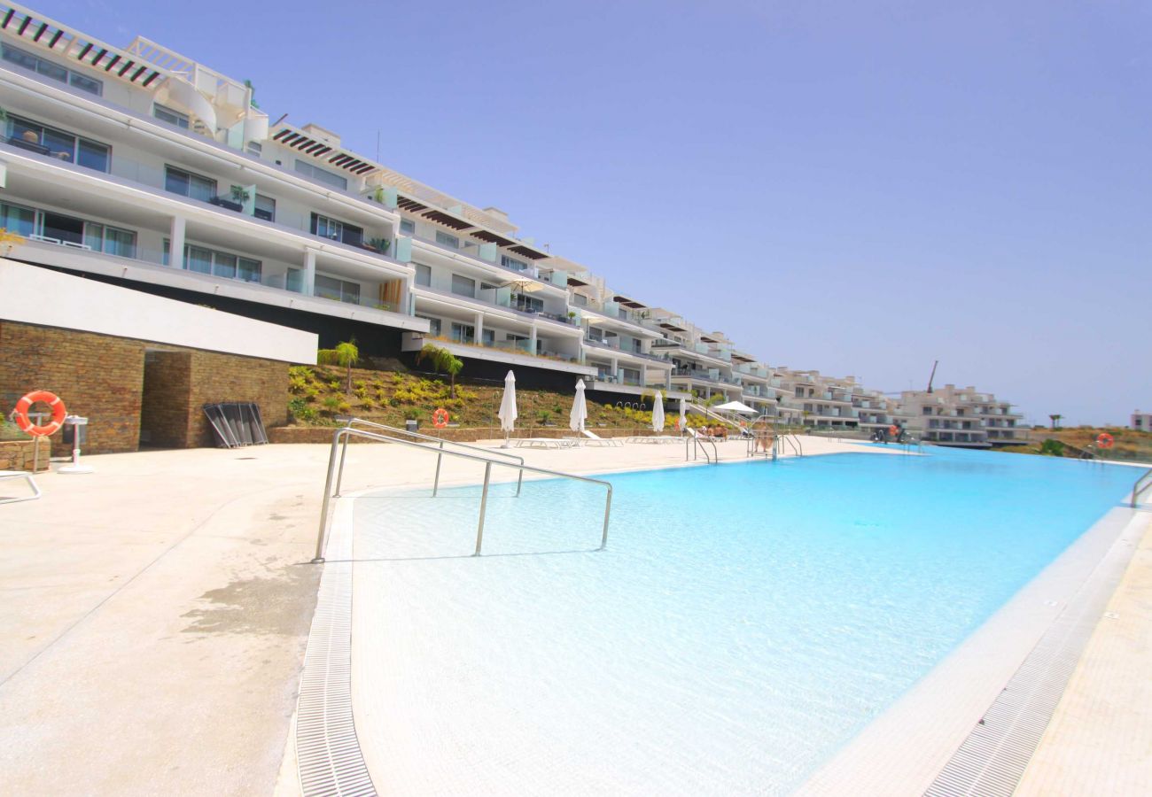 Ferienwohnung in Estepona - Modernes Apartment mit Panoramablick auf das Meer