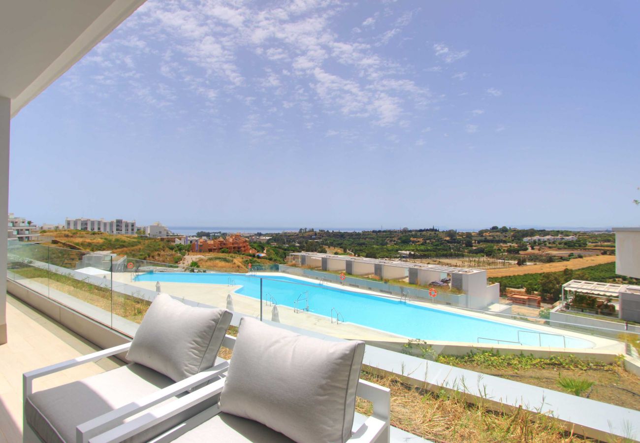 Ferienwohnung in Estepona - Modernes Apartment mit Panoramablick auf das Meer