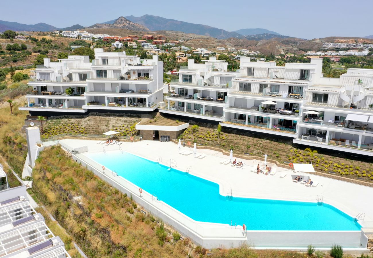 Ferienwohnung in Estepona - Modernes Apartment mit Panoramablick auf das Meer