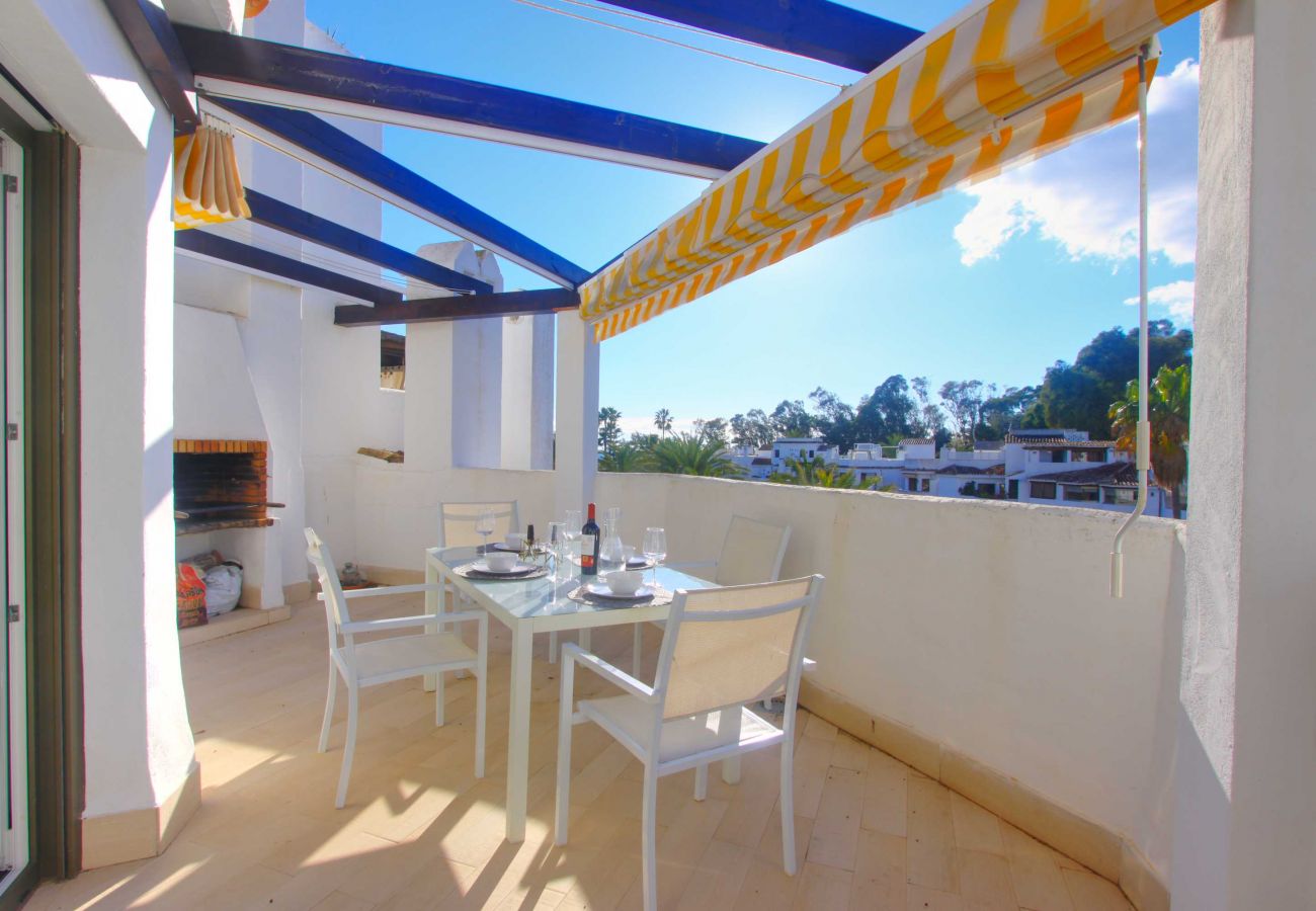 Ferienwohnung in Marbella - 2036 Geräumiges Penthouse am Golden Beach mit atemberaubender Aussicht