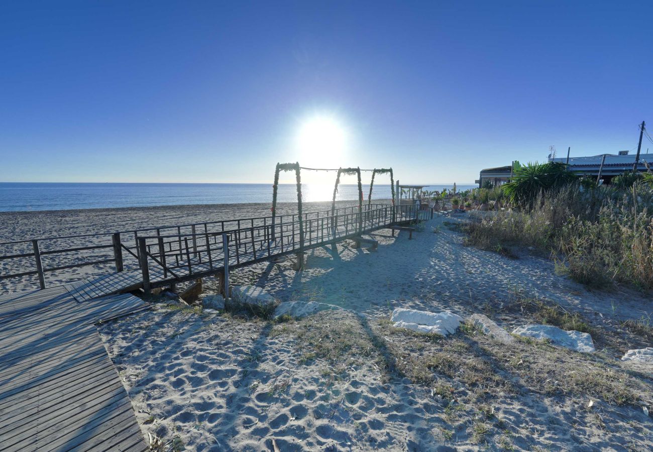 Ferienwohnung in Marbella - Familienapartment am Strand von Golden Beach