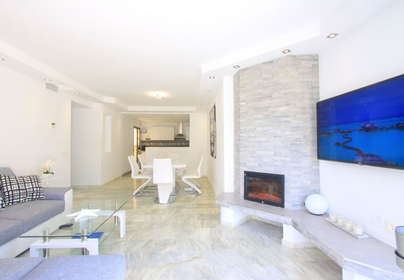 Ferienwohnung in Marbella - Luxus am Strand von Golden Beach