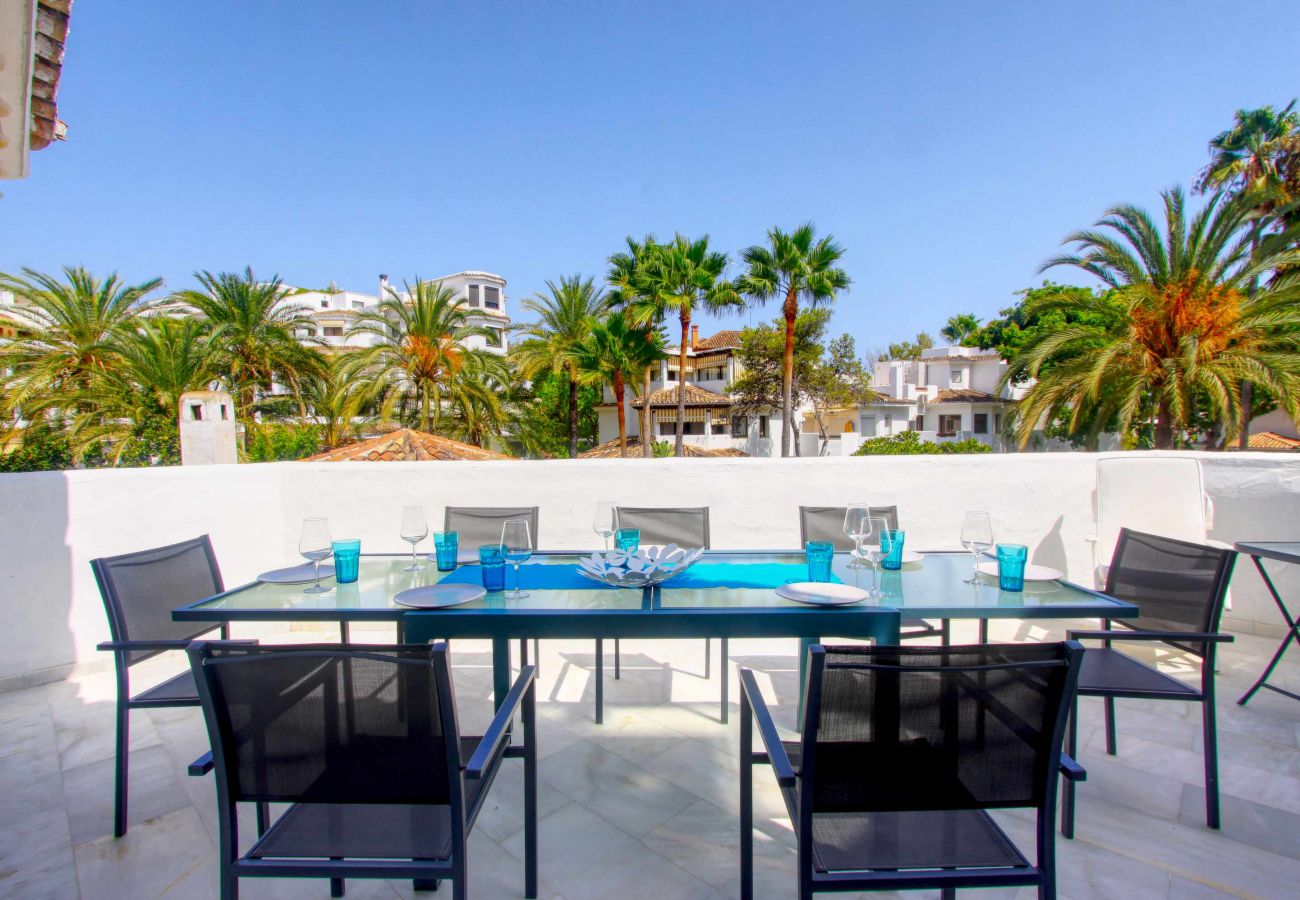 Ferienwohnung in Marbella - Luxus am Strand von Golden Beach