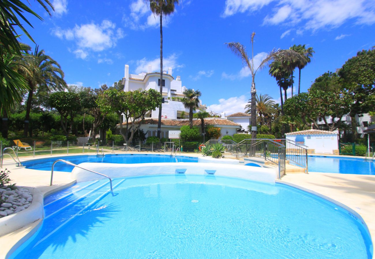 Ferienwohnung in Marbella - Luxuriöses Duplex-Penthouse am Golden Beach