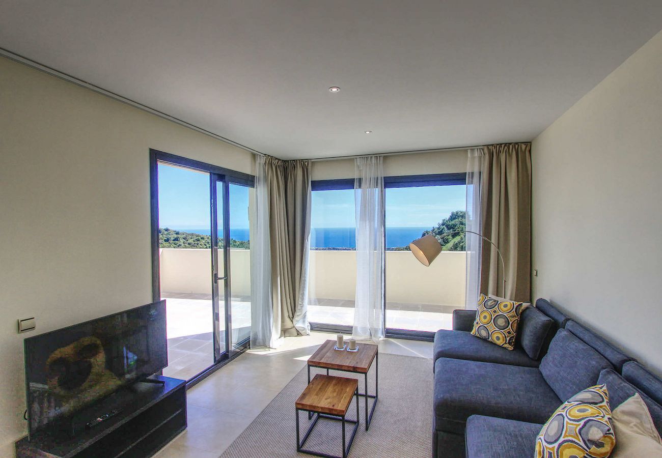 Ferienwohnung in Marbella - Luxuriöses Penthouse in Samara mit Panoramablick auf das Meer