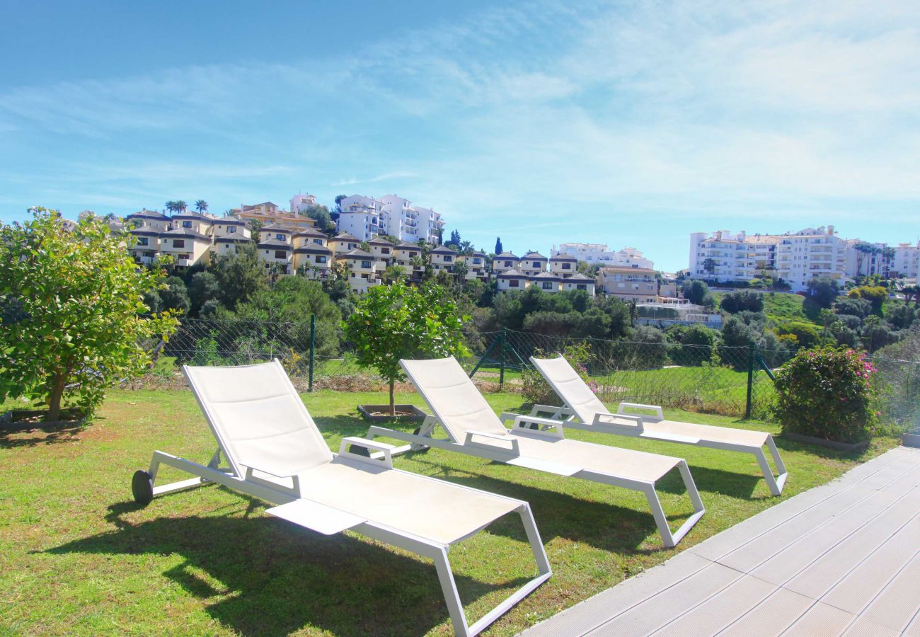 Villa in Mijas - Moderne Luxusvilla mit Panoramablick auf den Golfplatz