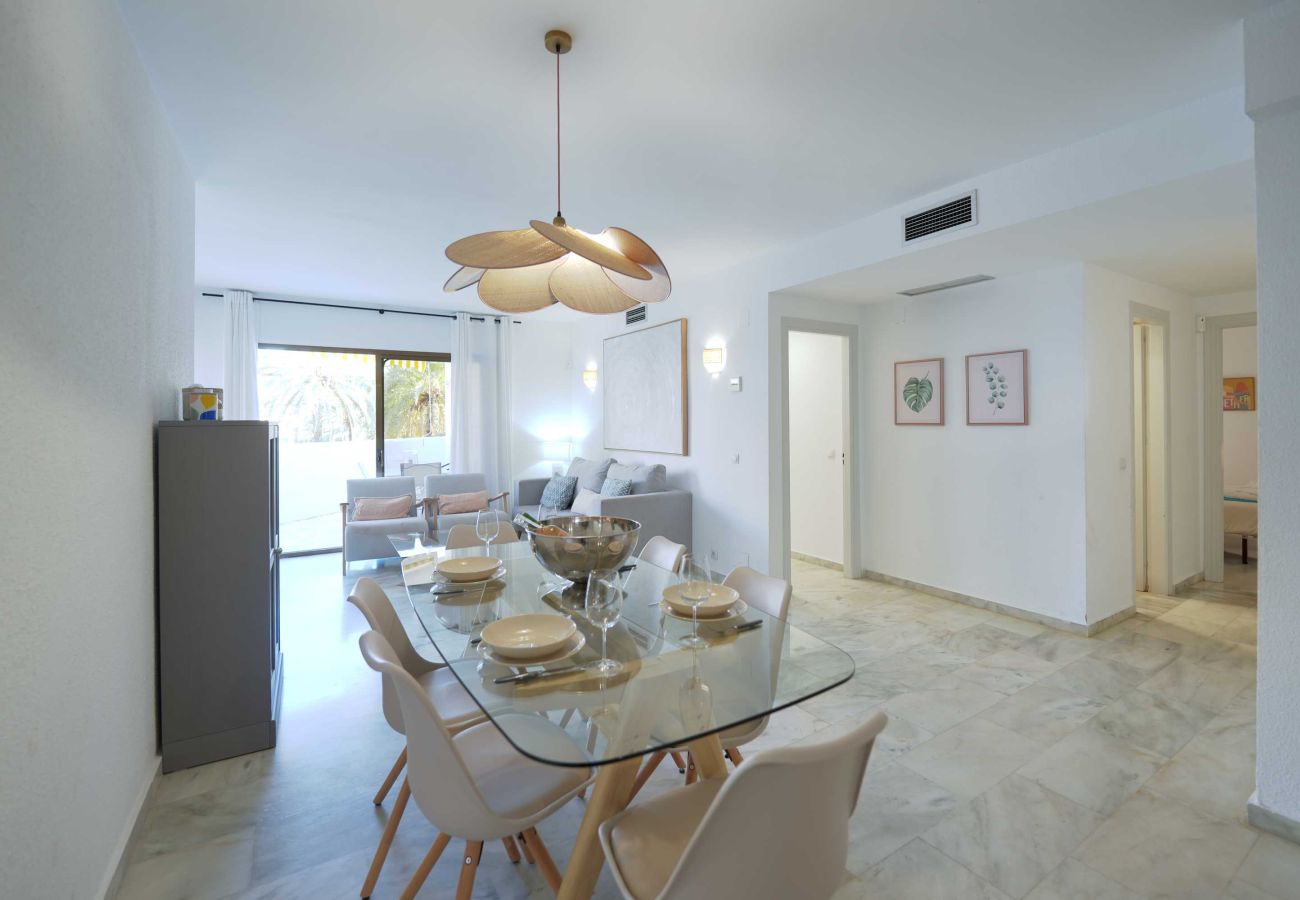 Ferienwohnung in Marbella - Modernes Familienapartment am Golden Beach