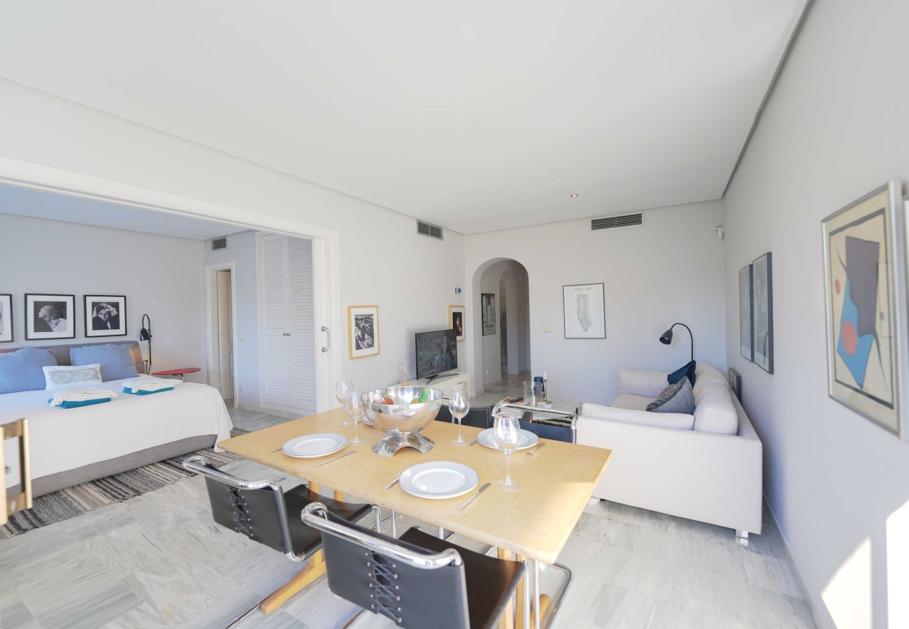 Ferienwohnung in Marbella - Familienfreundliches Penthouse mit atemberaubender Aussicht