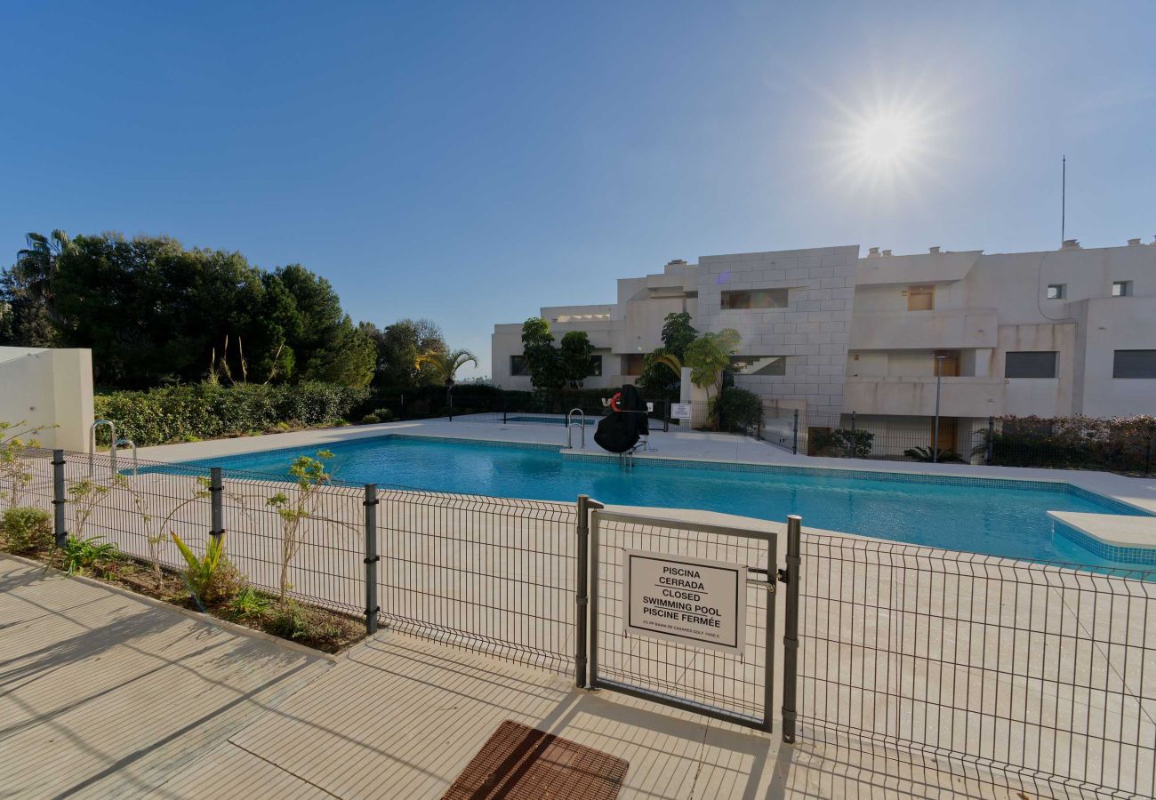 Ferienwohnung in Casares - Atemberaubendes Penthouse mit Panoramablick auf Golfplatz und Meer