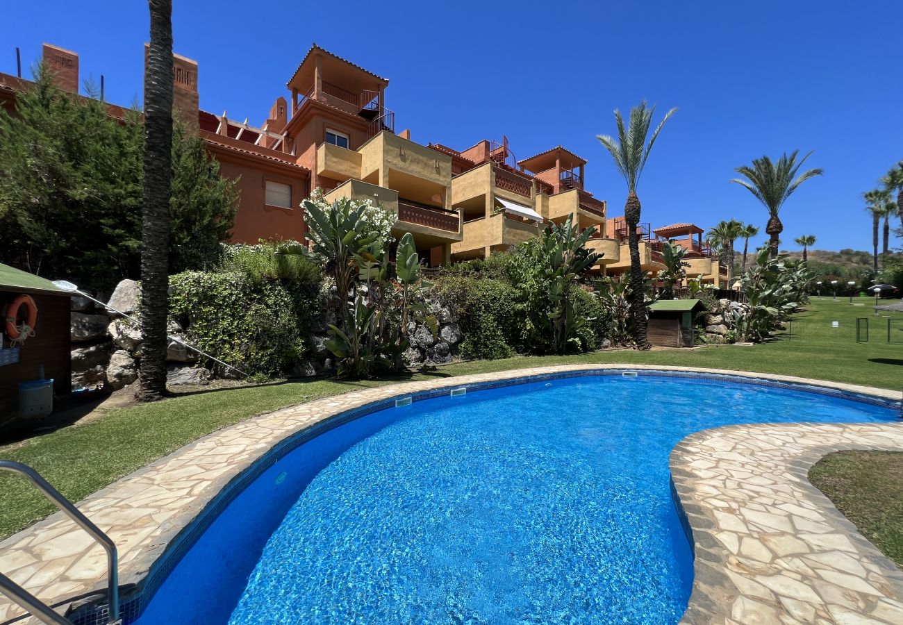 Ferienwohnung in Marbella - Luxus-Duplex in La Reserva mit ruhiger Umgebung