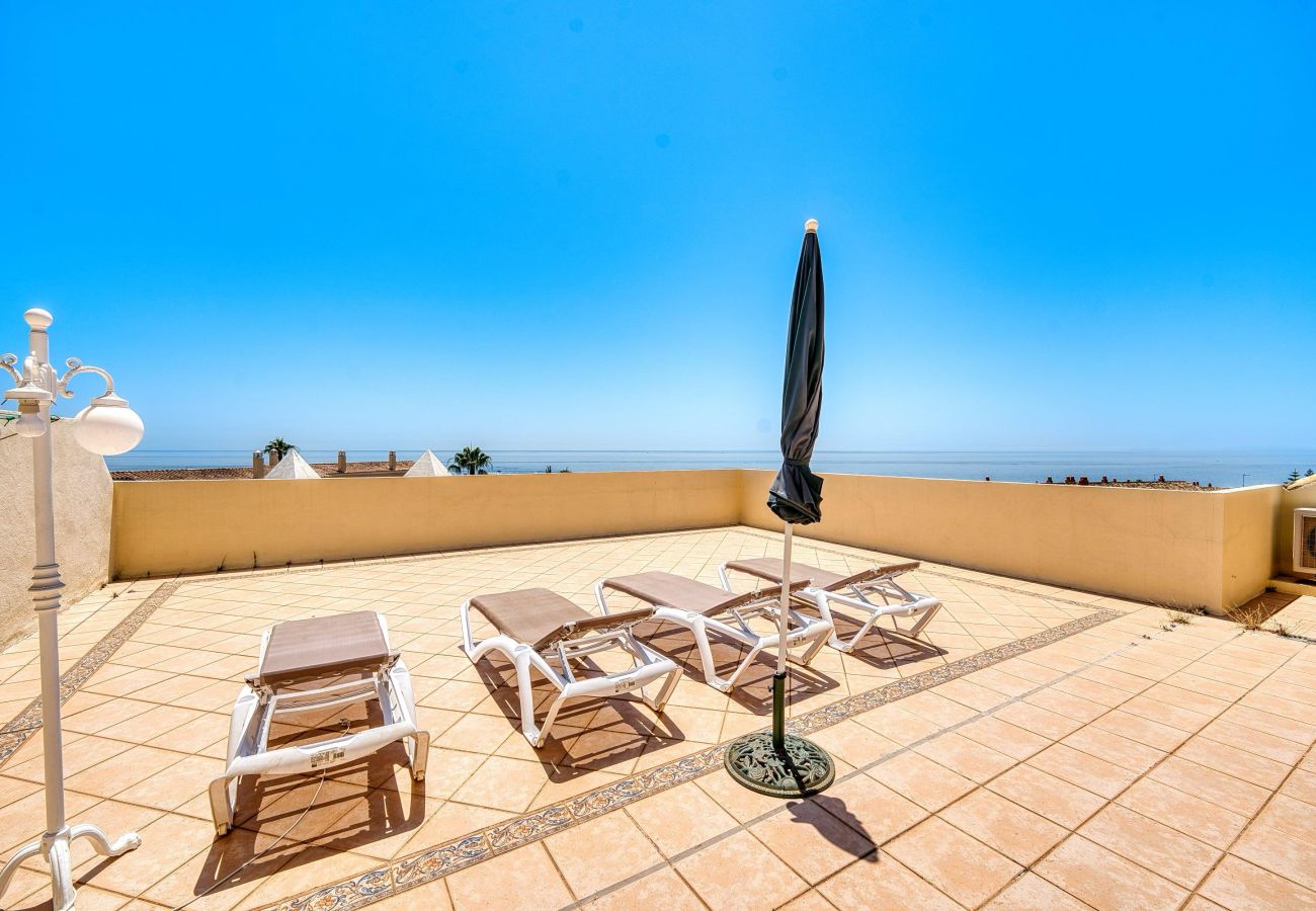 Ferienwohnung in Marbella - Luxuriöses Duplex-Penthouse in Bahia de Marbella