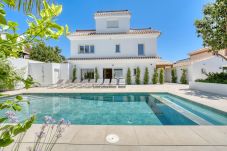 Villa in San Pedro de Alcántara - 3004 Moderne Luxusvilla in Estepona mit...