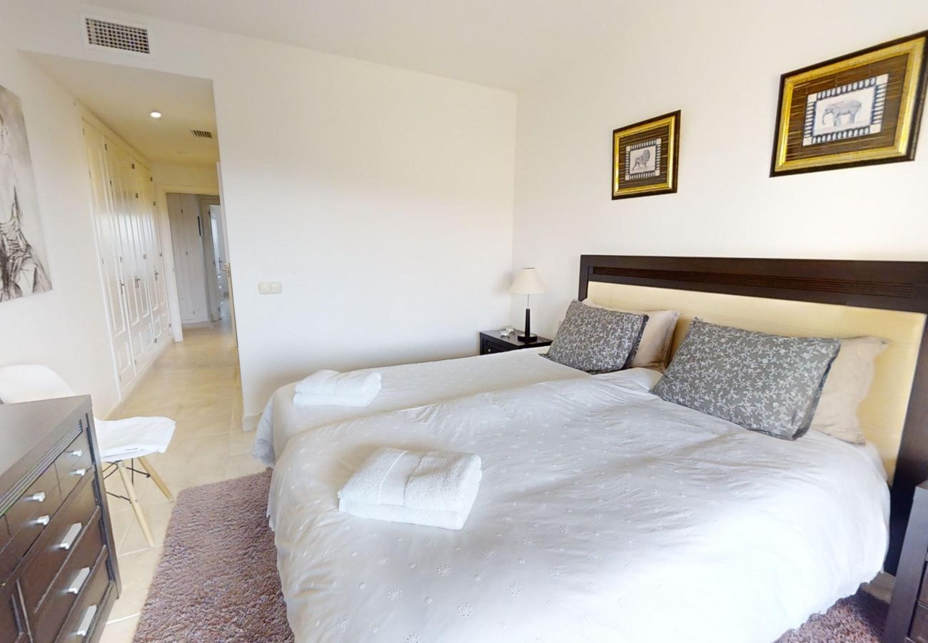 Apartamento en Estepona - 6849