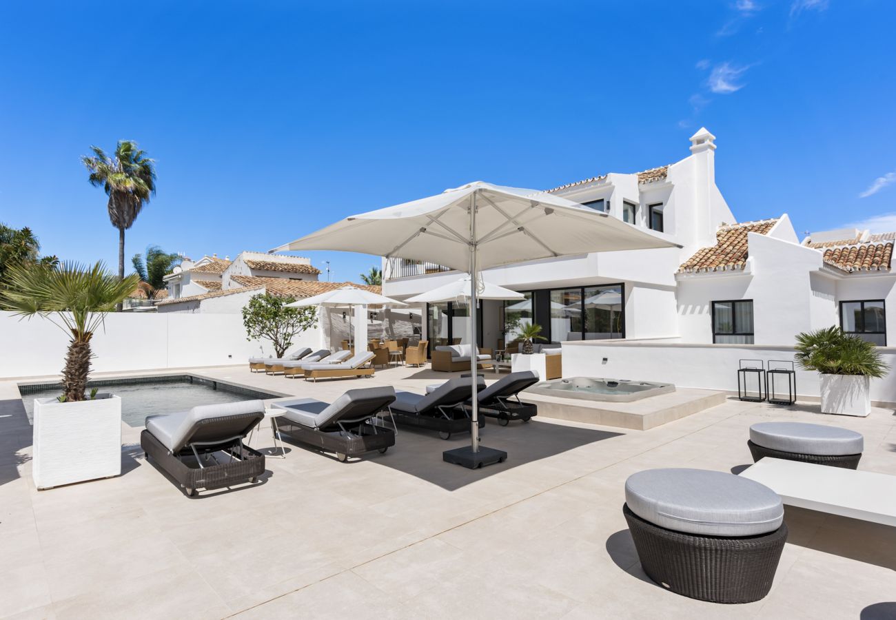 Villa en Marbella - 20600