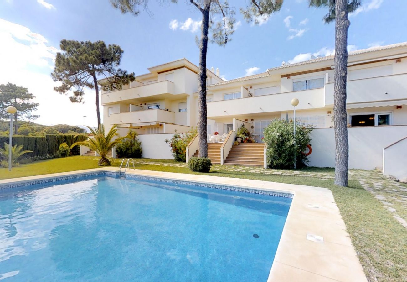 Apartamento en Marbella - 51990-Muy bonito apartamento familiar, cerca de la piscina