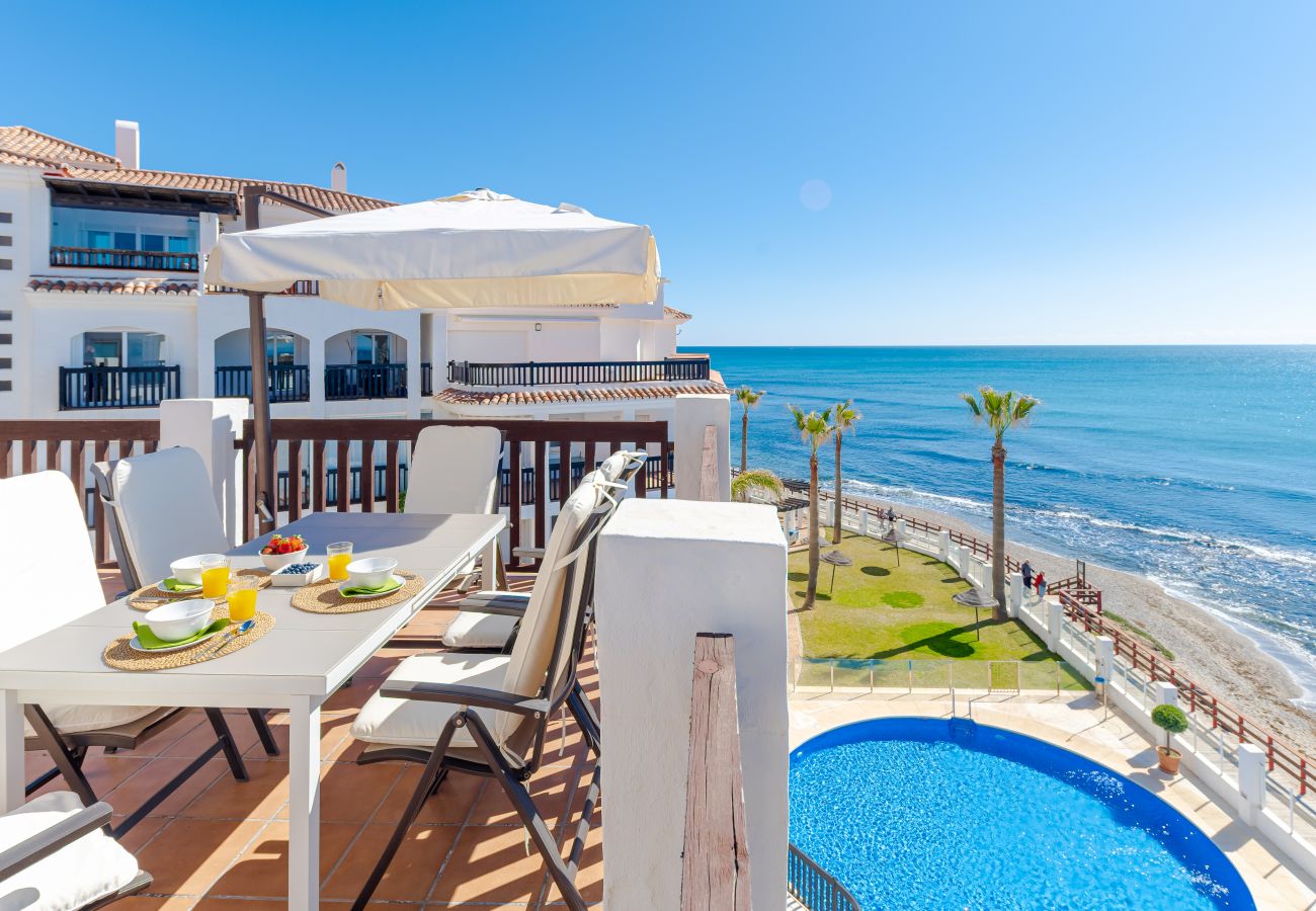 Apartamento en Marbella - 21052 - HEAVENLY VIEWS FROM FRONTLINE PENTHOUSE