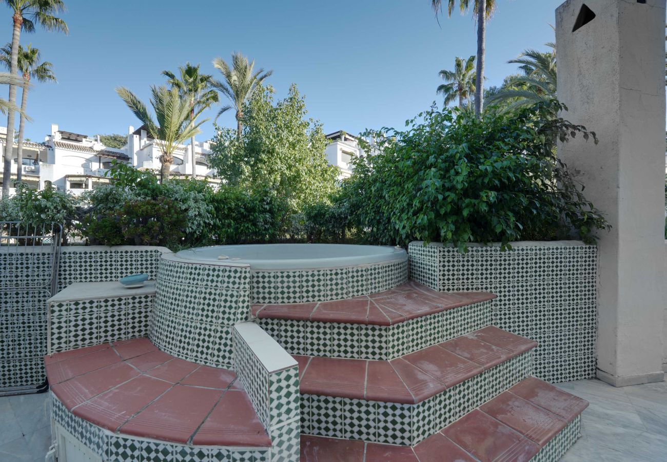 Apartamento en Marbella - Apartamento Familiar en Primera Línea de Playa en Golden Beach