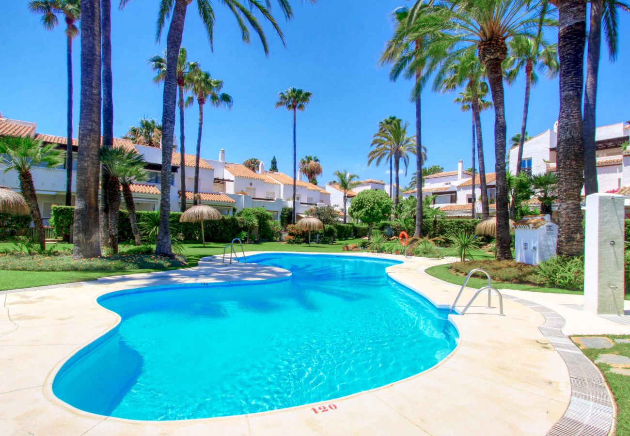 Casa adosada en Marbella - Paraíso Frente al Mar en Bahia de Marbella