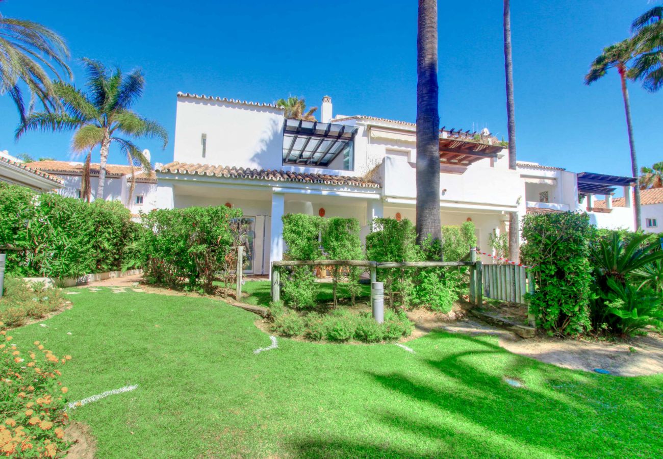 Casa adosada en Marbella - Paraíso Frente al Mar en Bahia de Marbella