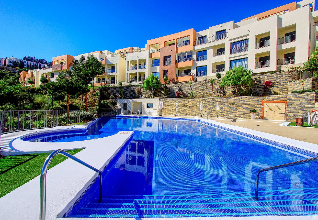 Apartamento en Marbella - 1090 Ático de Lujo en Samara con Vistas Panorámicas al Mar