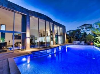 5515 Modern Villa, pool, Sauna - Apartment in Marbella
