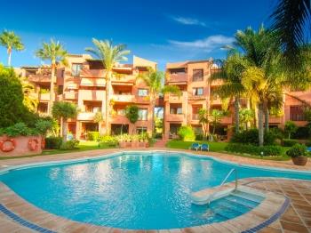 4501 Refurbished apartment Alicate Playa, garden - Apartment in Marbella