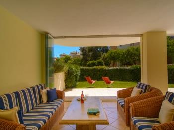 4511 beachfront apartment large terrace - Apartment in Marbella