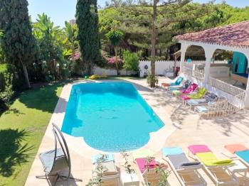 1160 Amazing villa a 8 bedroom , 2 anex, Marbesa - Apartment in Marbella