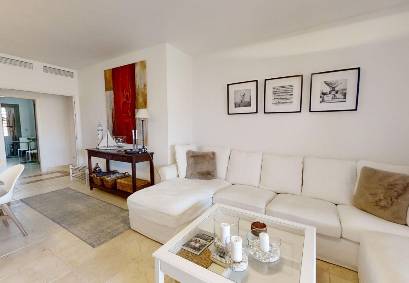 Apartment in Estepona - 6849