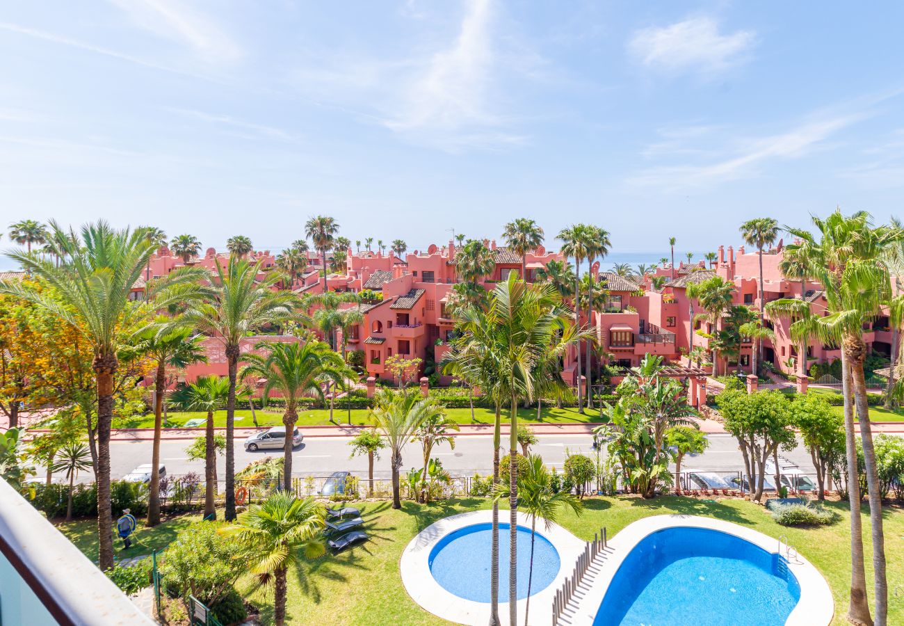 Apartment in Estepona - 29736