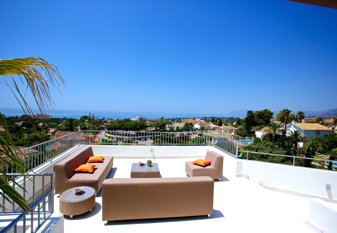 Villa in Marbella - 24550-EXQUISITE VILLA NEAR BEACH - HEATED POOL