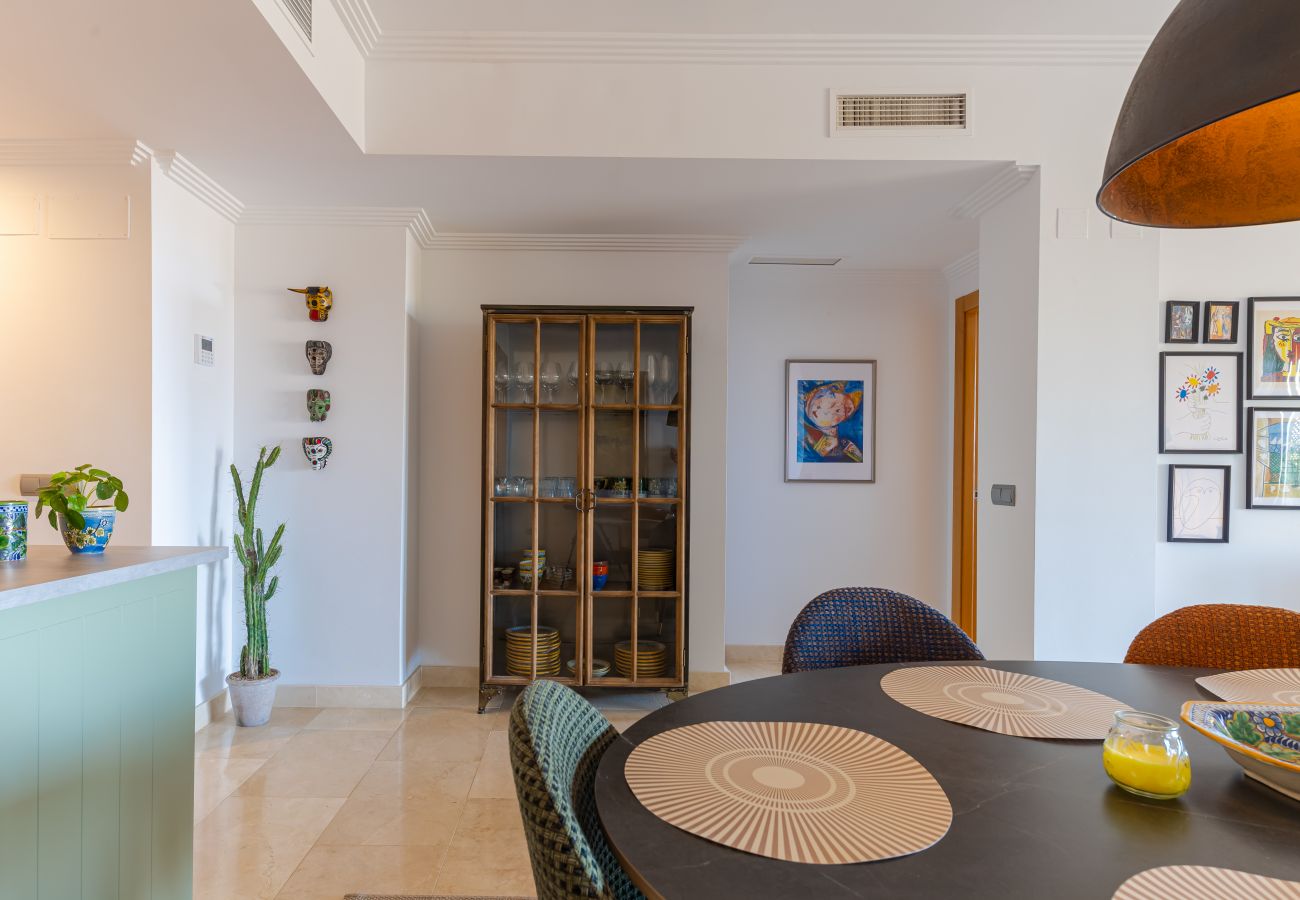 Apartment in Benahavís - 7508