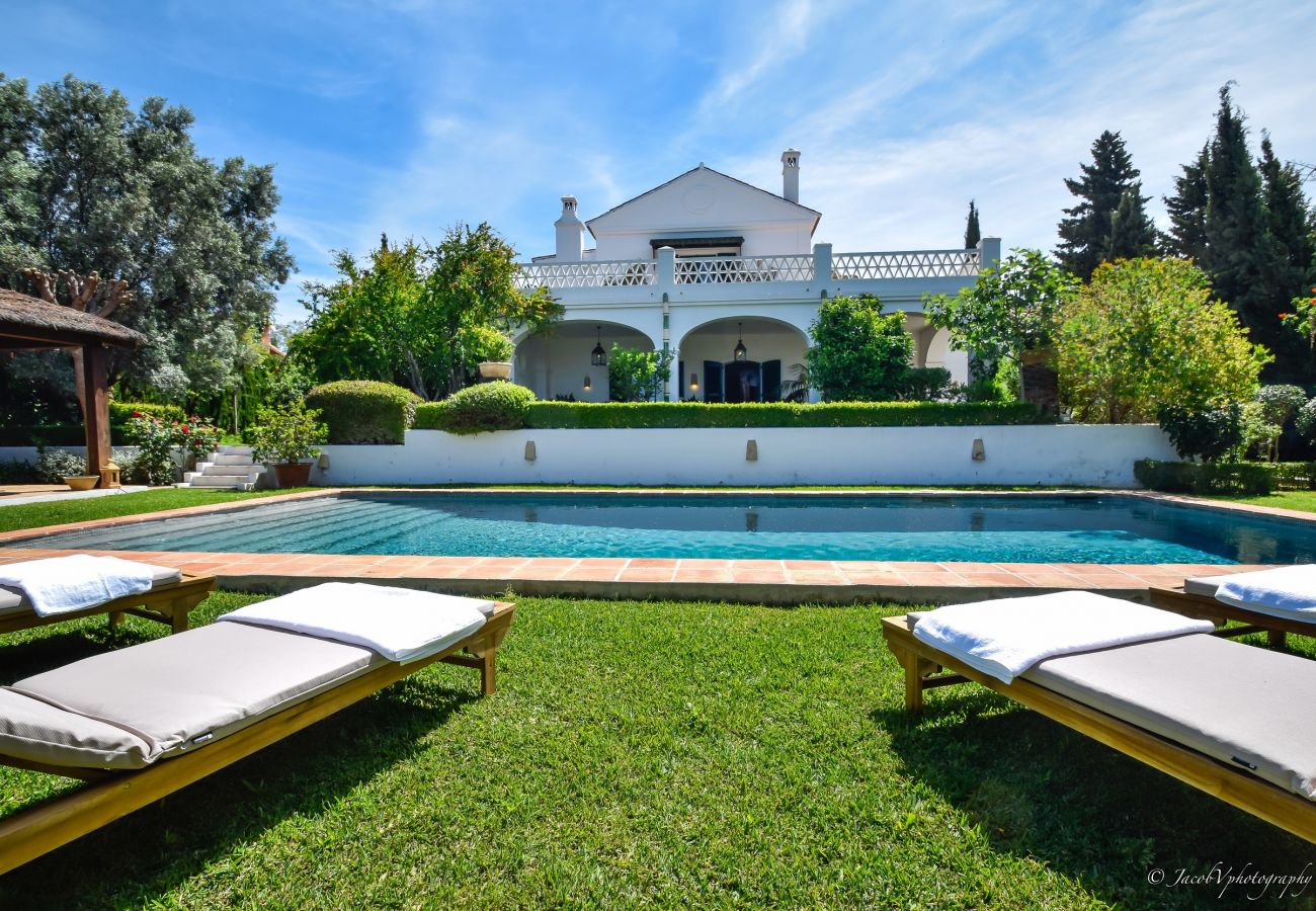 Villa in Marbella - 20000 - GREAT VILLA  IN COLONIAL STYLE